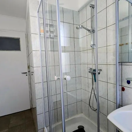 4 Avec Garage, Ideal Famille Ou Pro, Centre *